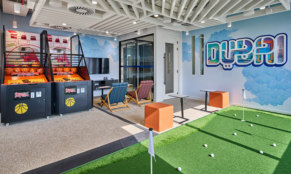 LinkedIN-Office_1000x600-1.jpg