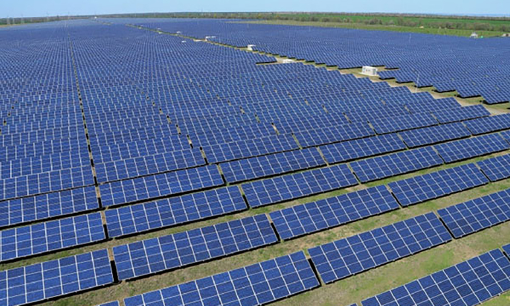 Solar-PV_1000x600-2.jpg