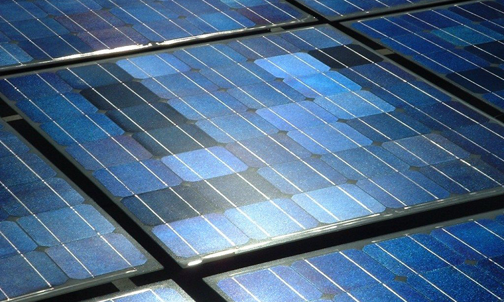 Oman-Solar-Power_1000x600-1.jpg