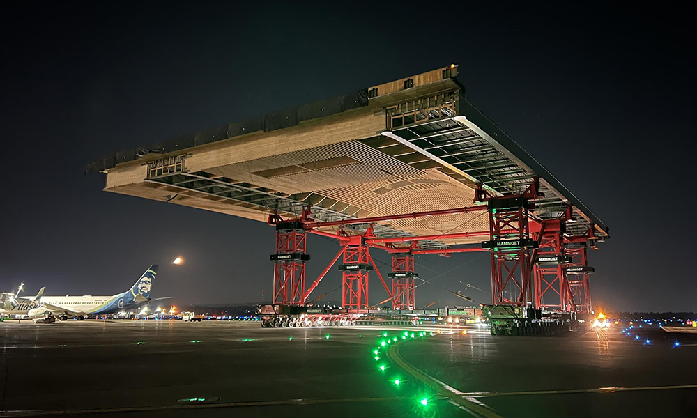 Mammoet-Portland-Airport-Project1_1000x600-1.jpg