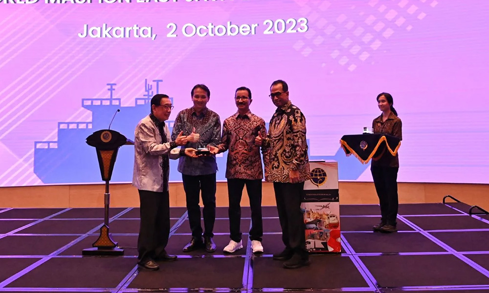 DP-World-Indonesia1_1000x600-1.jpg