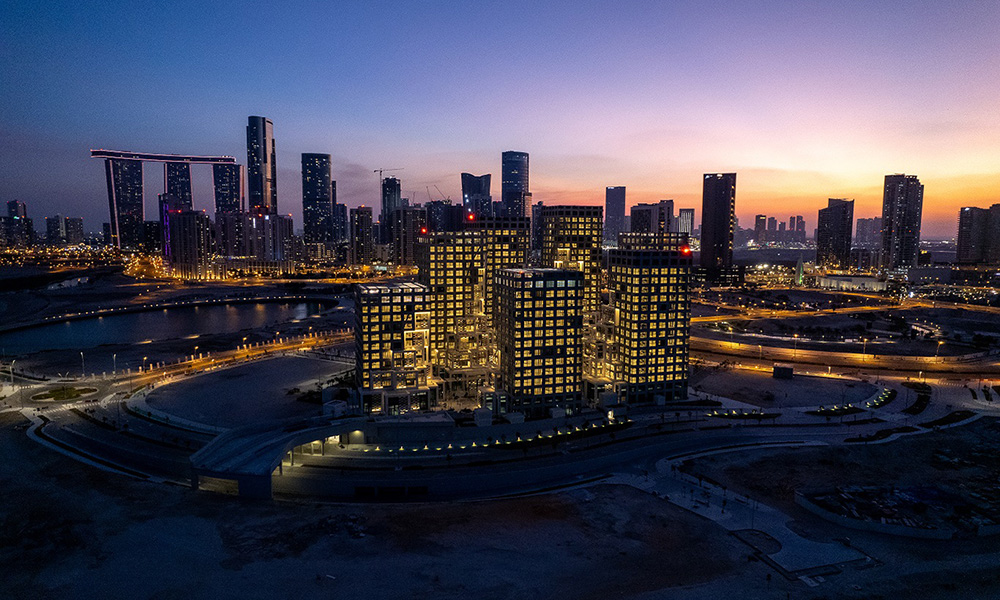 Pixel-Plaza1_1000x600-1.jpg