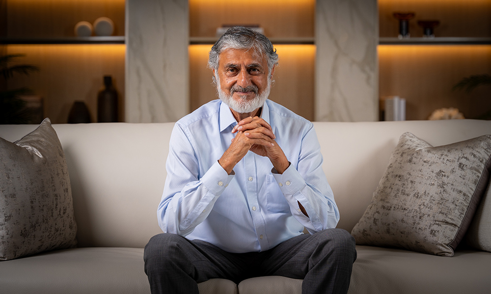 Somendra-Khosla_Chairperson_1000x600-1.jpg
