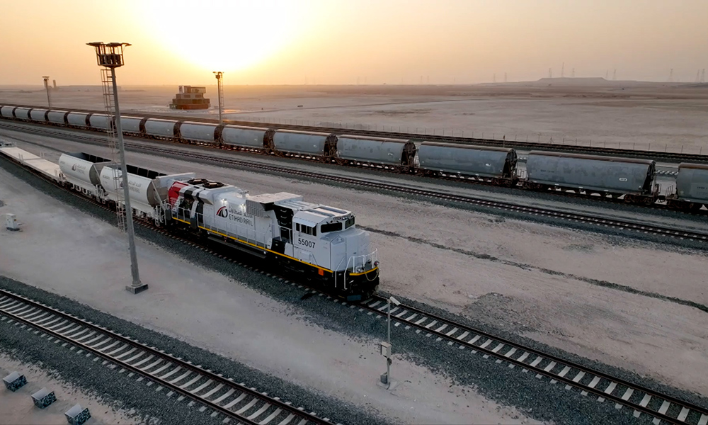 Etihad-Rail-New-Loco-logo_1000x600-1.jpg