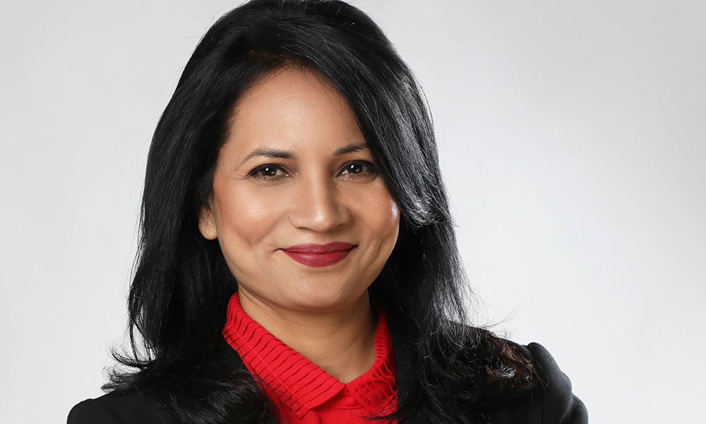Sangeetha-B-Amantra-FM_1000x600-1.jpg