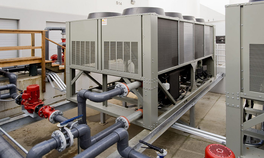 Chiller_1000x600-1.jpg